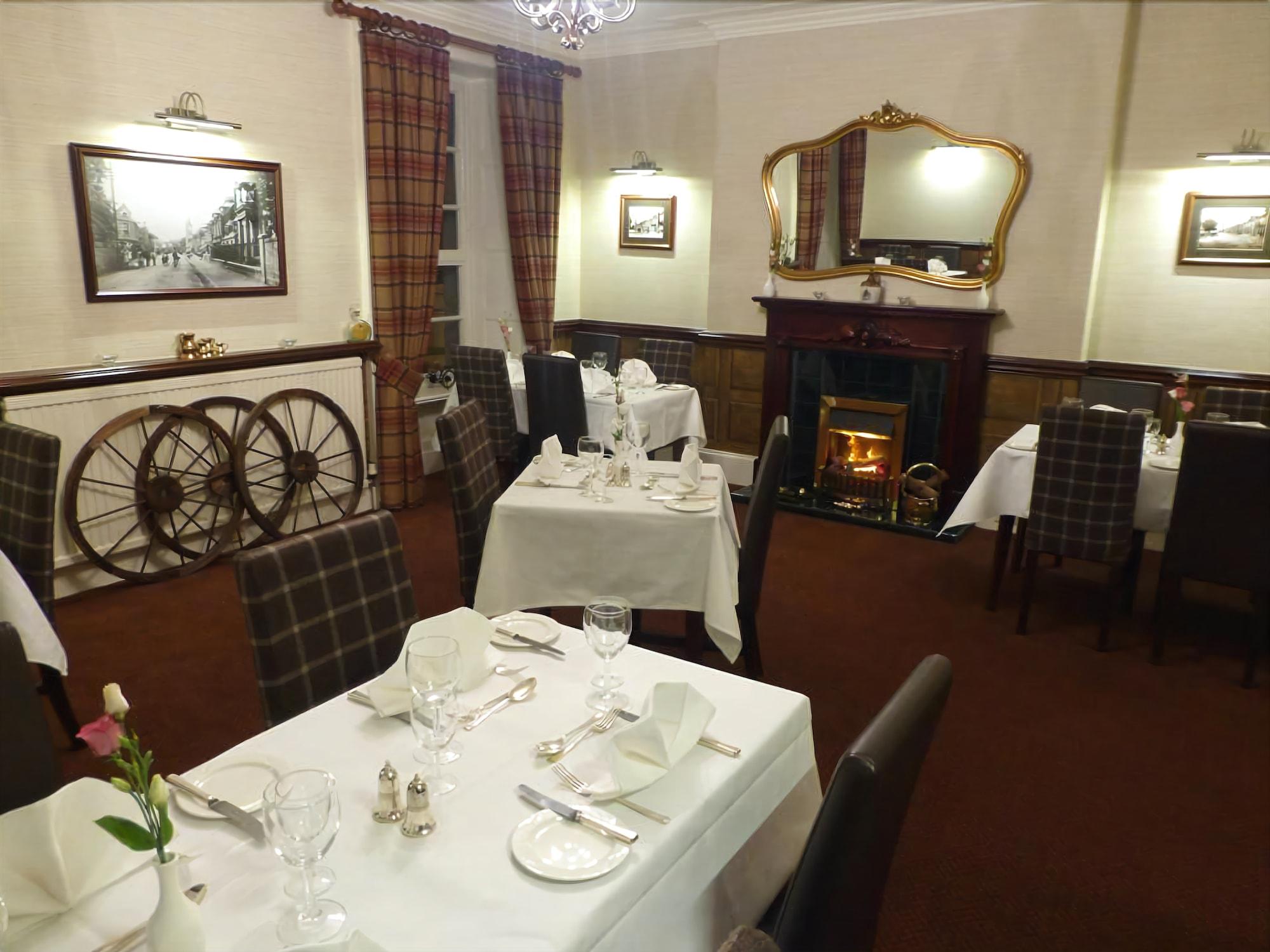 Burnett Arms Hotel Banchory Exteriör bild