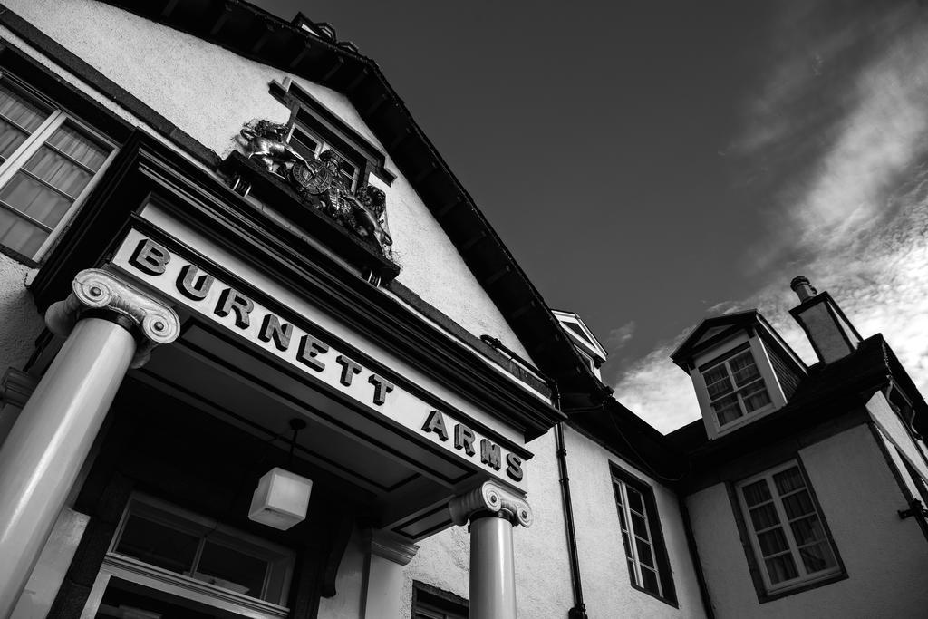 Burnett Arms Hotel Banchory Exteriör bild